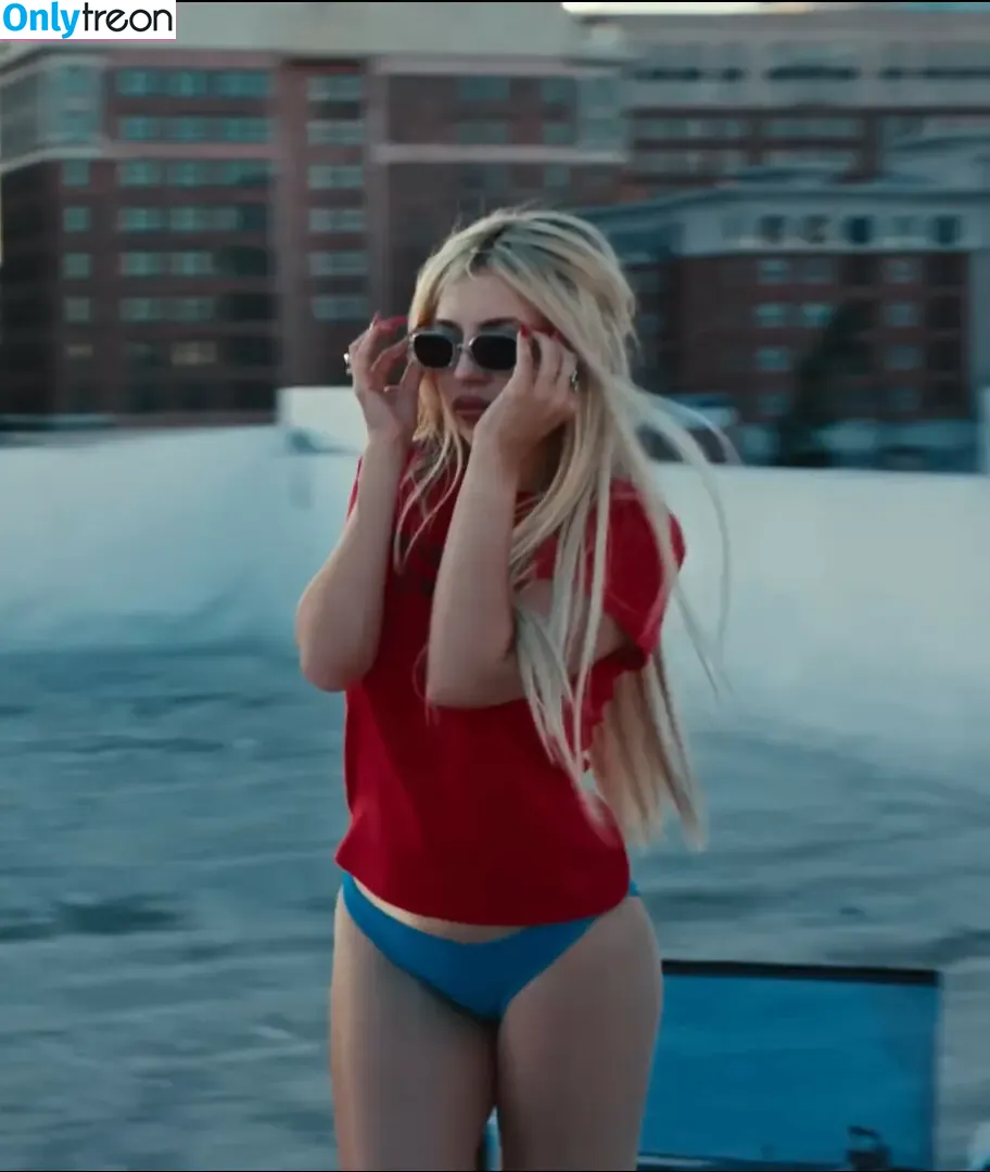Ava Max nude photo #1710 (avamax / plharleyquinn)