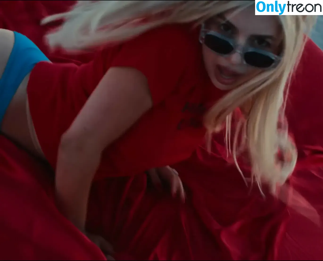 Ava Max nude photo #1720 (avamax / plharleyquinn)