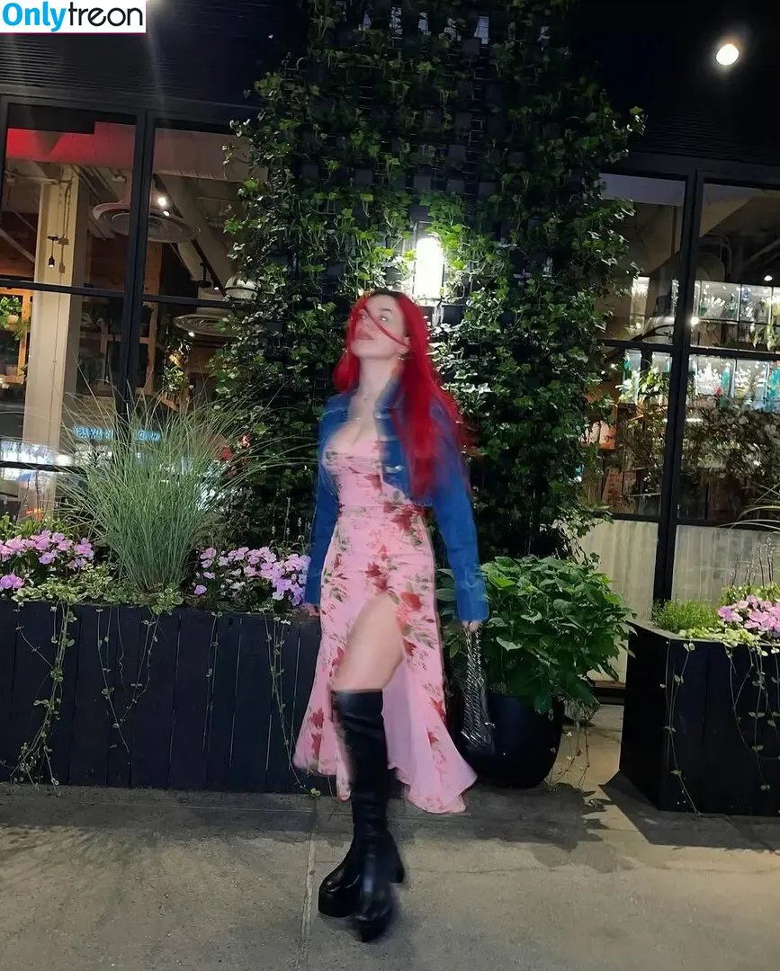 Ava Max nude photo #1731 (avamax / plharleyquinn)