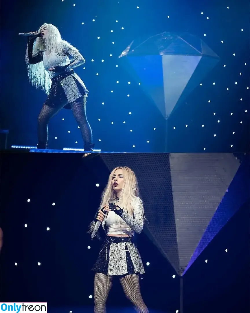 Ava Max nude photo #1771 (avamax / plharleyquinn)