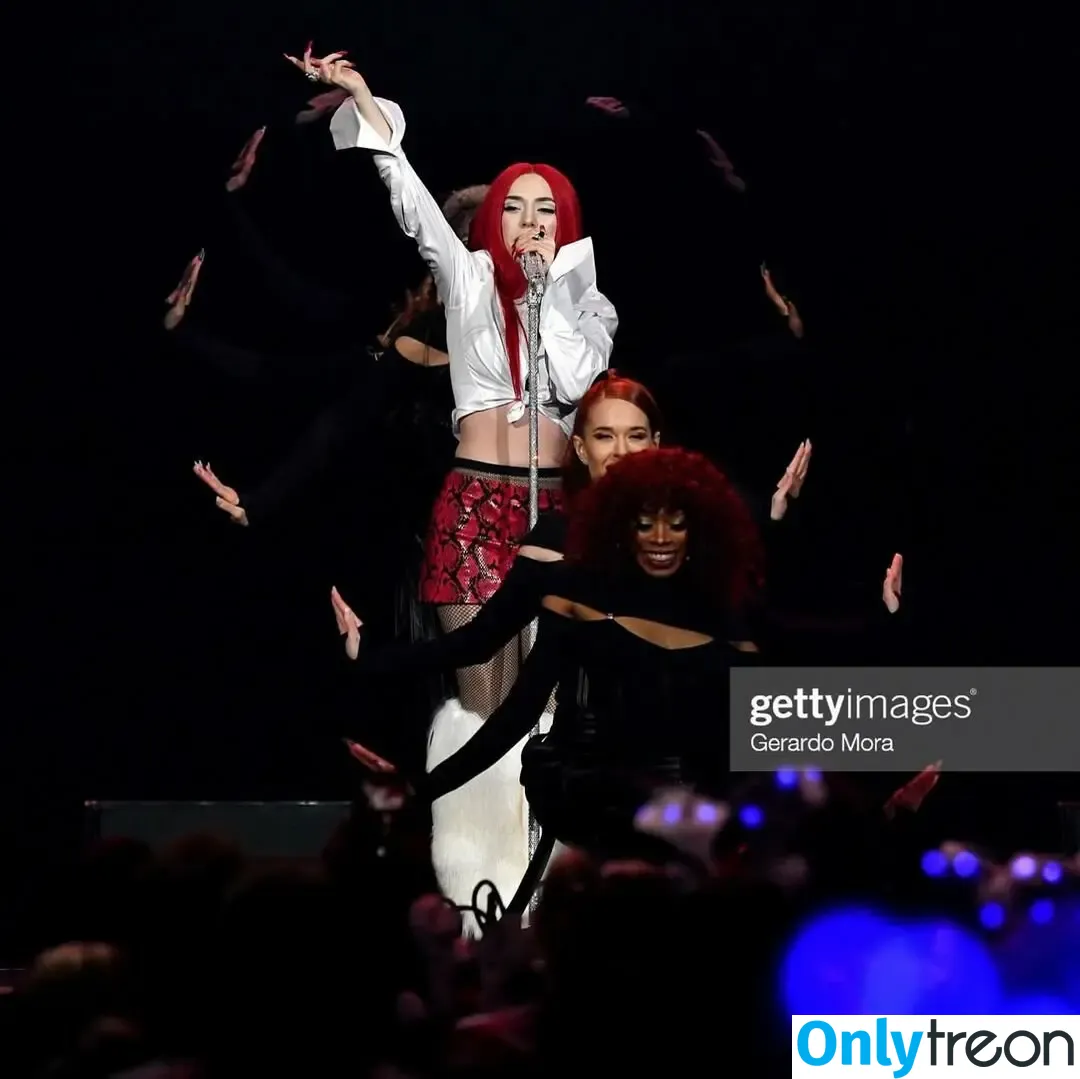 Ava Max nude photo #1824 (avamax / plharleyquinn)