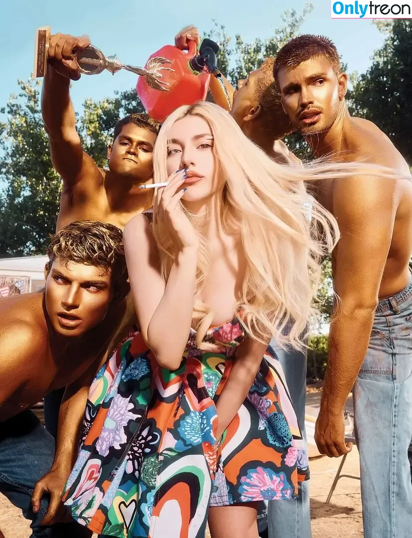 Ava Max nude photo #1887 (avamax / plharleyquinn)