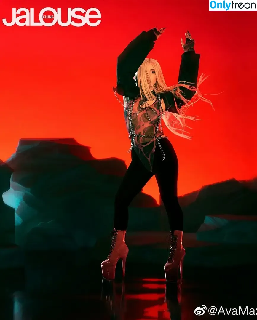 Ava Max nude photo #1966 (avamax / plharleyquinn)