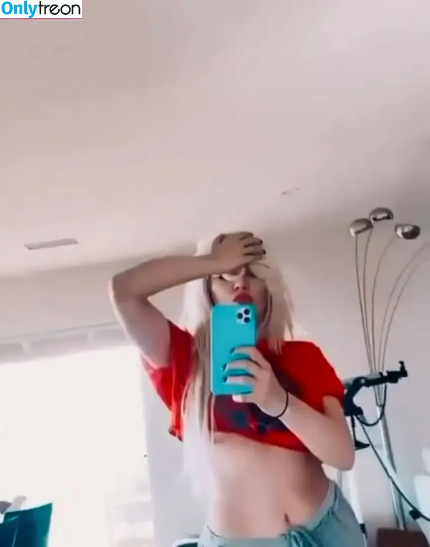 Ava Max nude photo #2035 (avamax / plharleyquinn)
