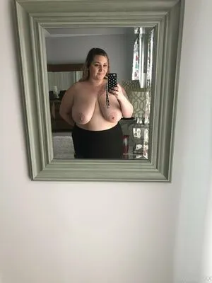 avadollxxx / avadoll nude photo #0002