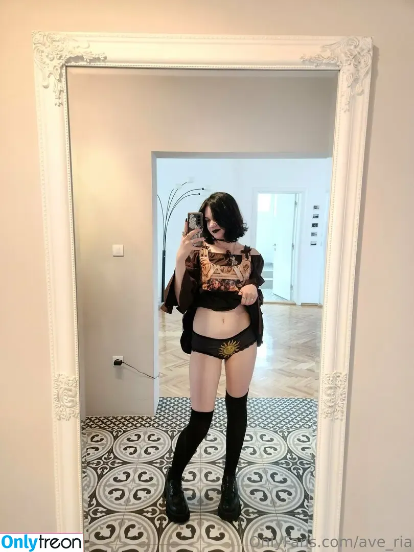 ave_ria nude photo #0160 (averia.ws)