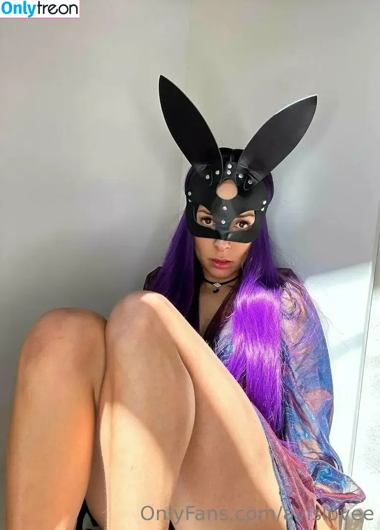 avislovee nude photo #0022 (_avislove_)