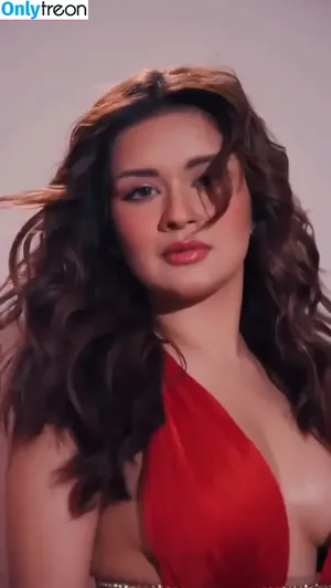 Avneet Kaur / avneetkaur_13 nude photo #0188