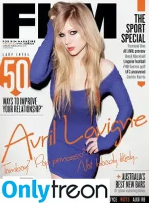 Avril Lavigne / AvrilLavigne nude photo #0028