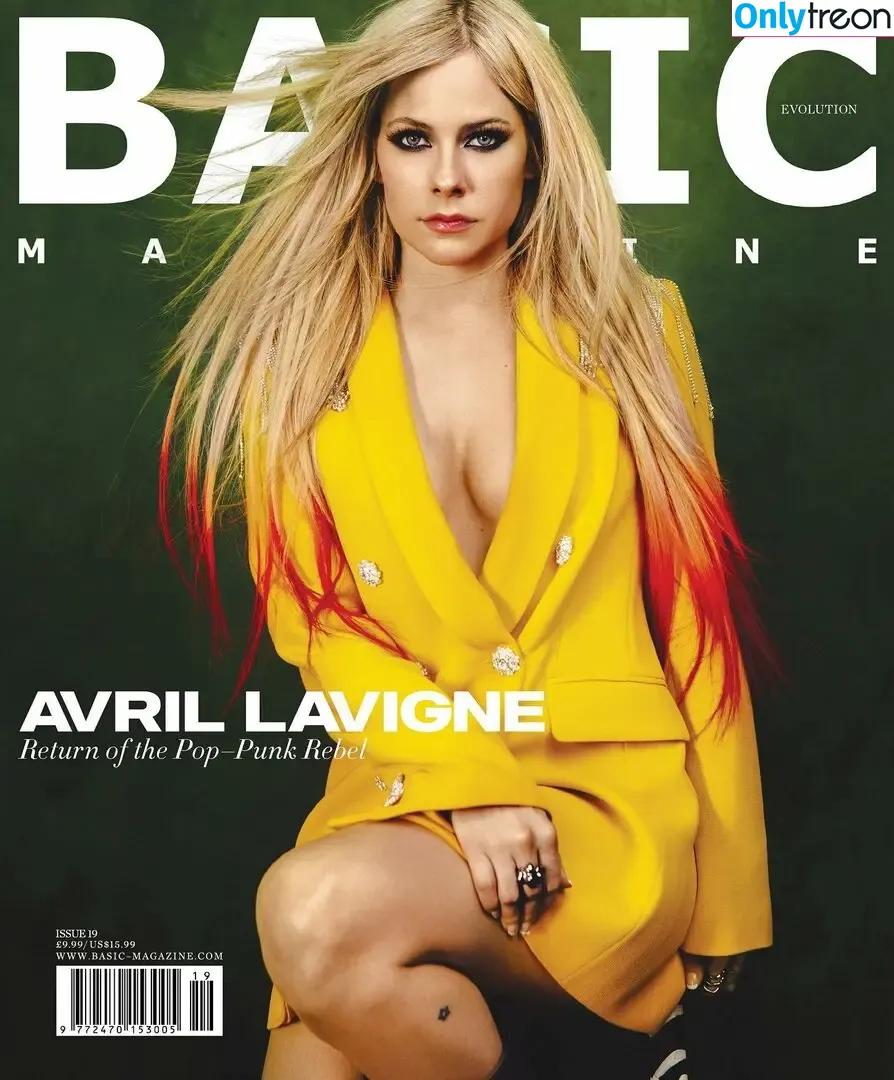 Avril Lavigne nude photo #0165 (AvrilLavigne)