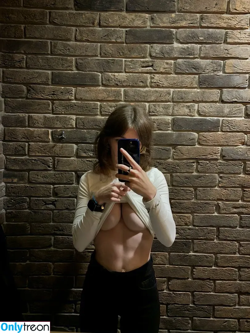 Awannabeyou nude photo #0035 (lilduval)