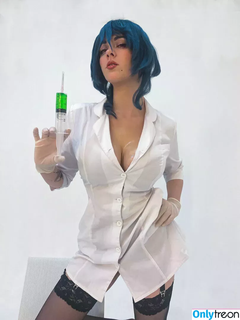 awesomi nude photo #0028 (Omi / Omi_COS / awes_omi)