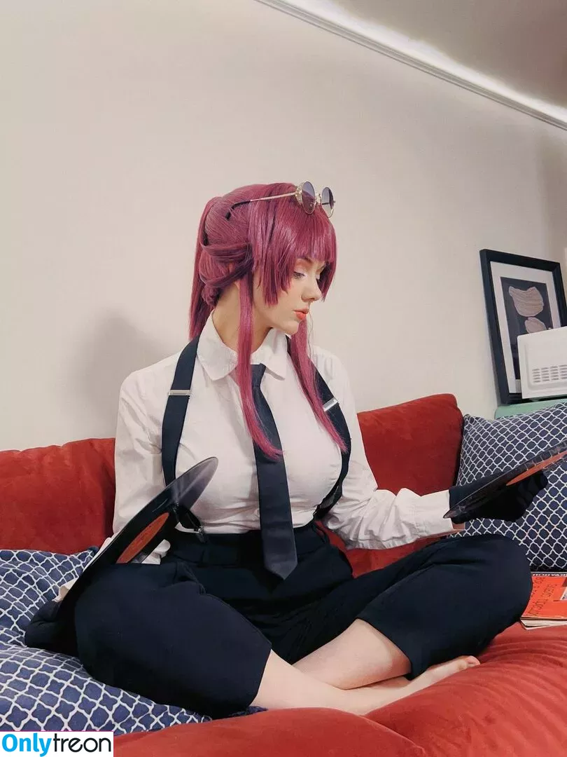 awesomi nude photo #0037 (Omi / Omi_COS / awes_omi)