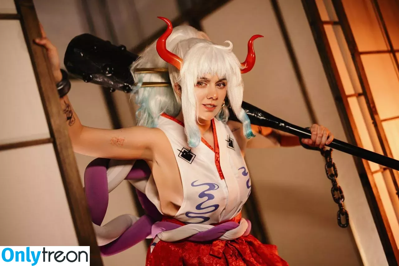 awesomi nude photo #0054 (Omi / Omi_COS / awes_omi)