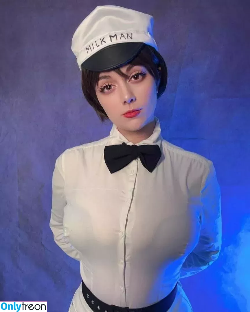 awesomi nude photo #0064 (Omi / Omi_COS / awes_omi)