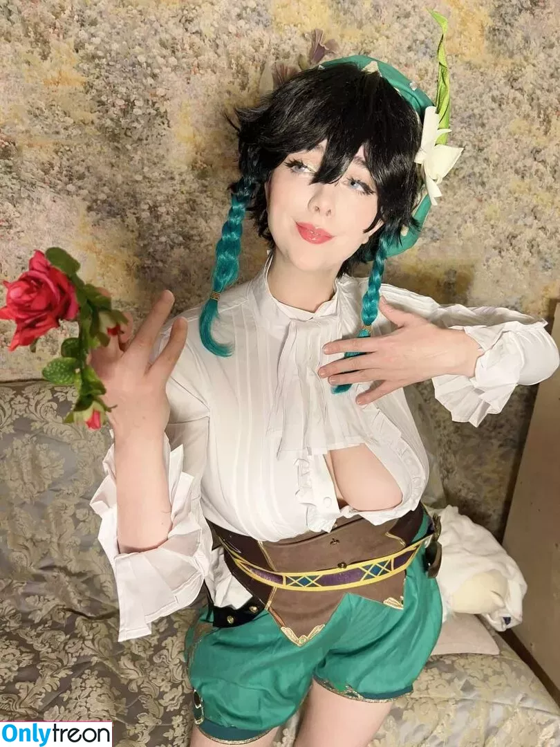 awesomi nude photo #0070 (Omi / Omi_COS / awes_omi)