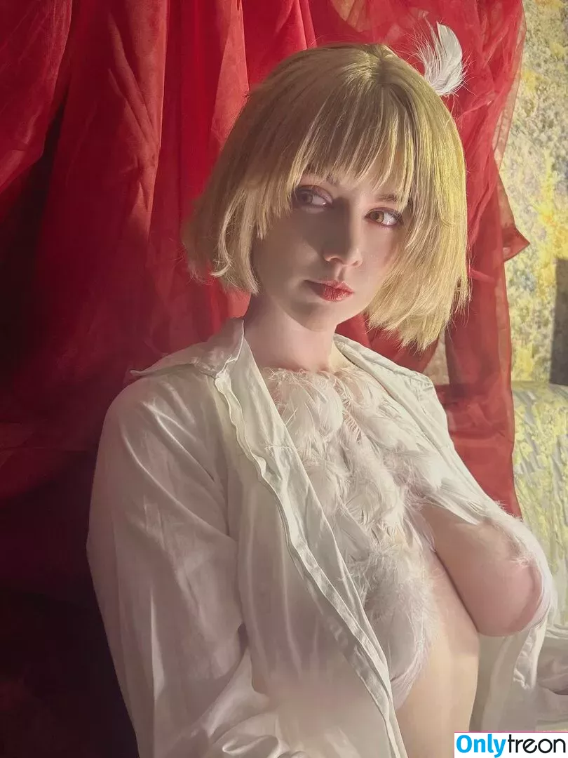 awesomi nude photo #0098 (Omi / Omi_COS / awes_omi)