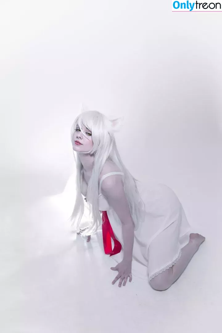 awesomi nude photo #0101 (Omi / Omi_COS / awes_omi)