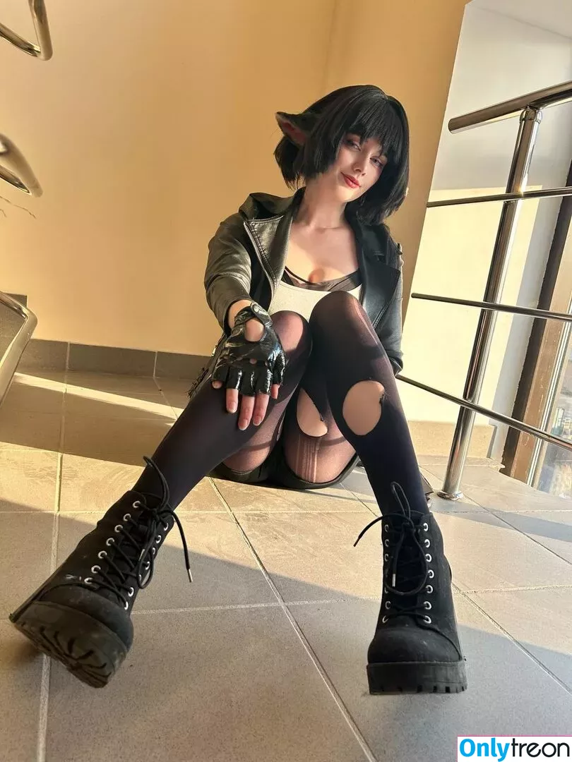 awesomi nude photo #0109 (Omi / Omi_COS / awes_omi)