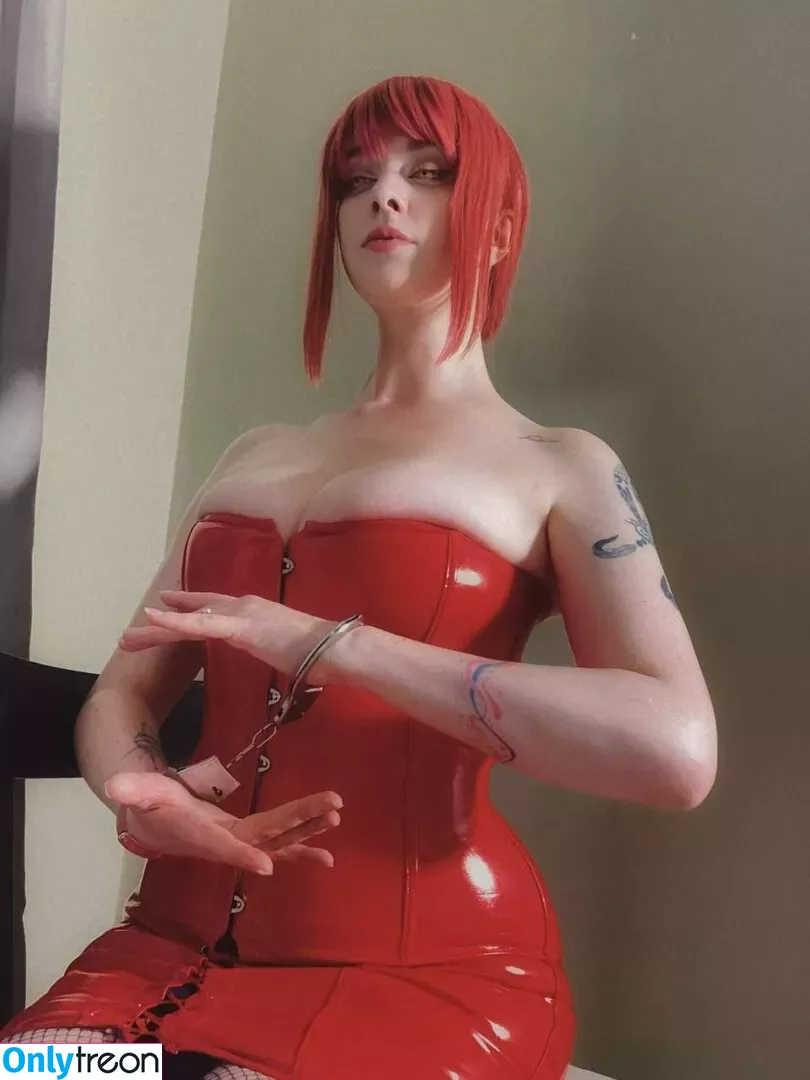 awesomi nude photo #0122 (Omi / Omi_COS / awes_omi)