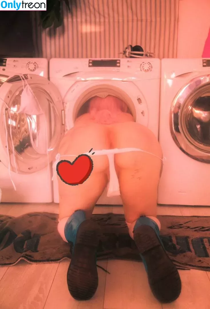 awesomi nude photo #0130 (Omi / Omi_COS / awes_omi)