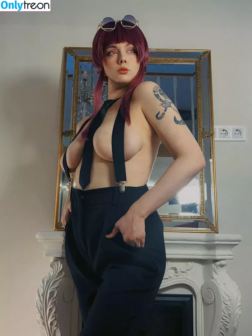 awesomi nude photo #0210 (Omi / Omi_COS / awes_omi)