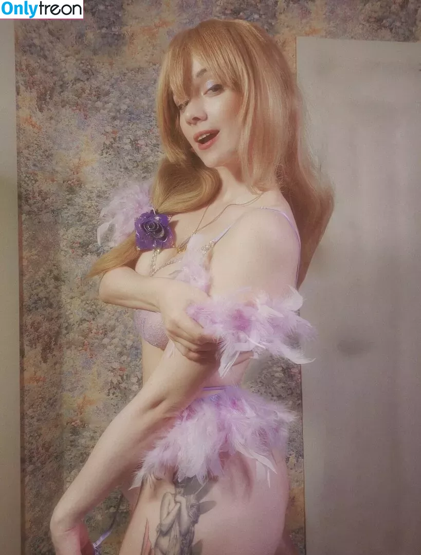 awesomi nude photo #0248 (Omi / Omi_COS / awes_omi)