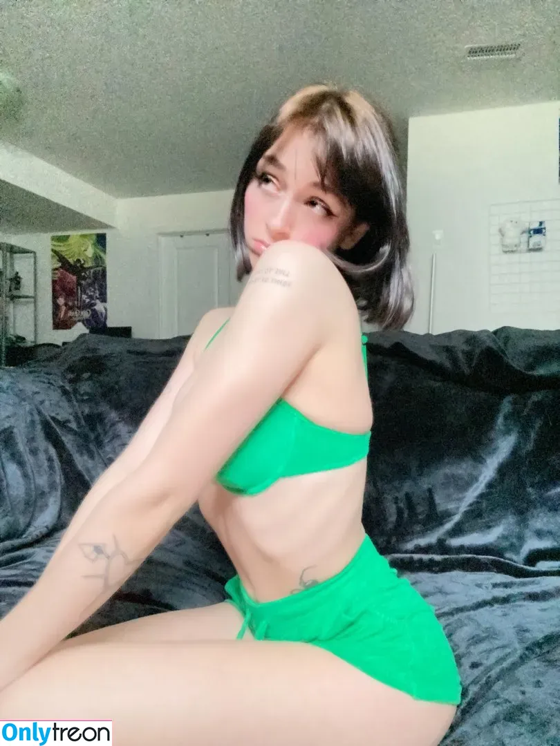 awholelottazozo nude photo #0007 (zozothewoodelf)