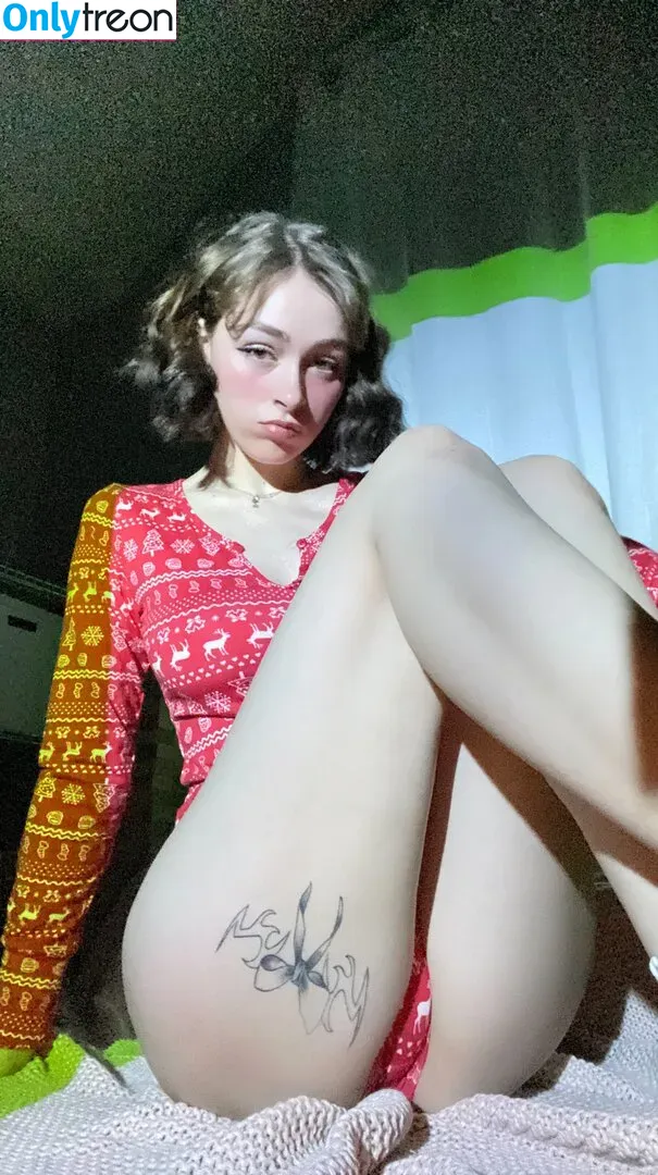 awholelottazozo nude photo #0123 (zozothewoodelf)