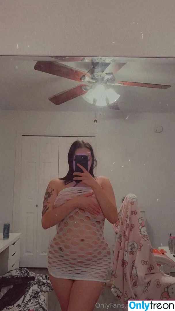 awiannaa nude photo #0025 (awiannaa)
