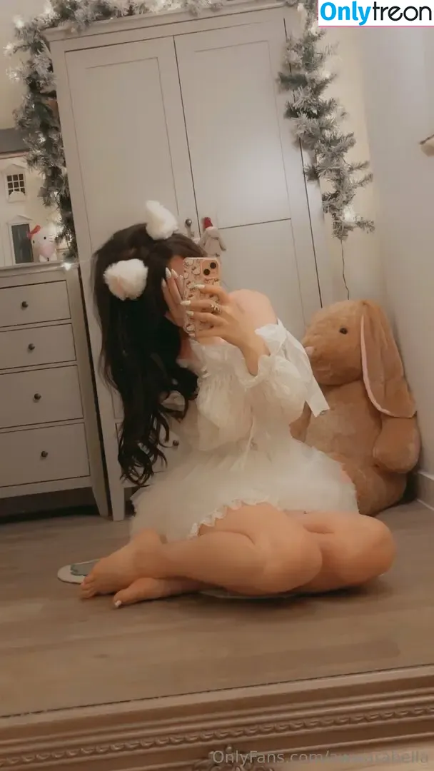 awwarabella nude photo #0213 (awwahbella)