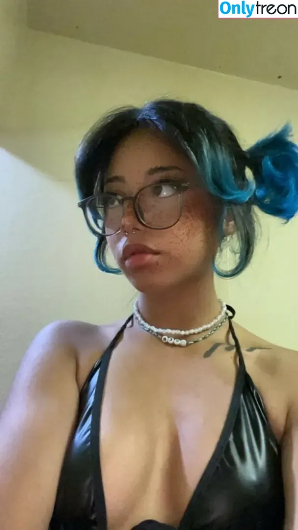 Axa.unknown nude photo #0001 (axa_unknown)