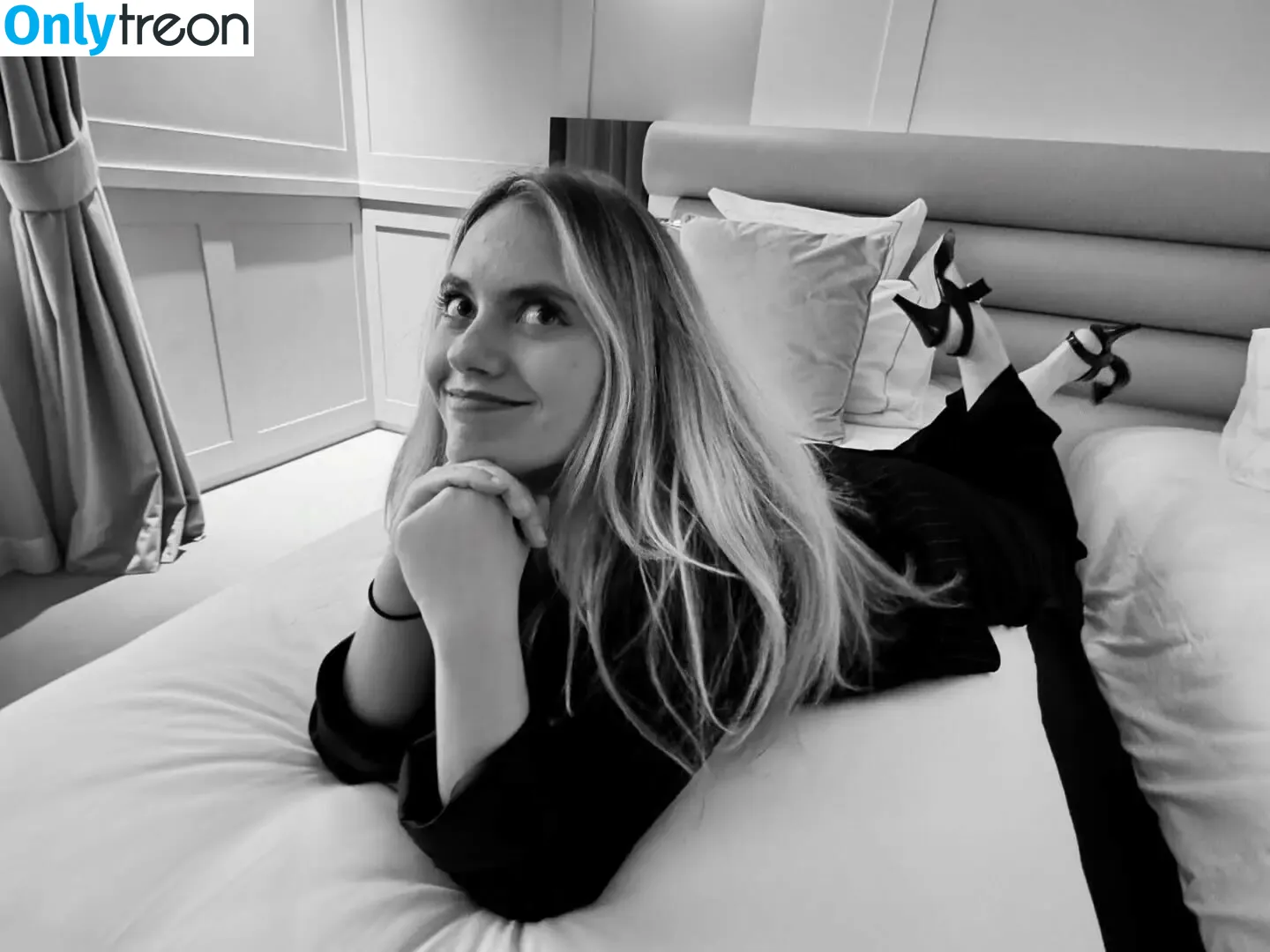 Axelle Maga nude photo #0164 (axelle.maga)