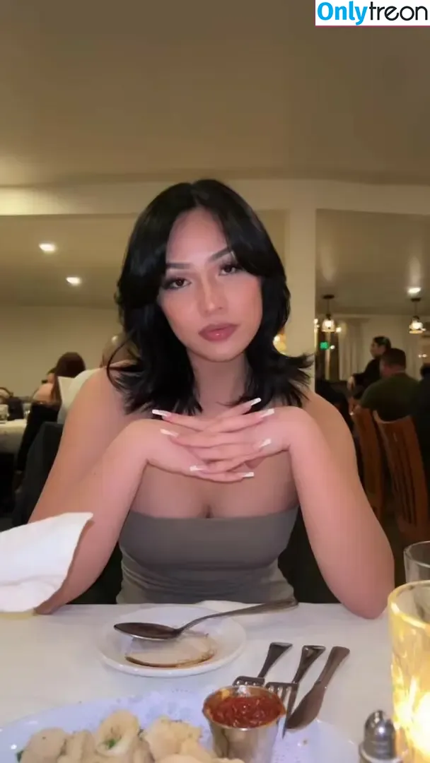 Axnuwin nude photo #0086 (PewpewAnniekinz)