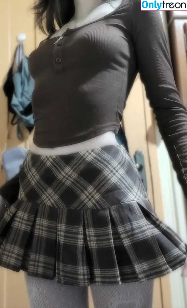 AyAn nude photo #0005 (AyAn2D / ayan4d / ayannsfw / chanelayan)