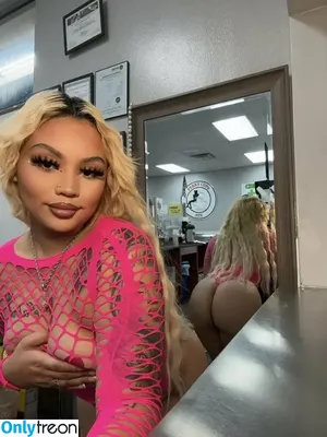 Ayeereynnnaa / Ayeereynnnaaa / Baeristastella / daddyssgirl0 nude photo #0007
