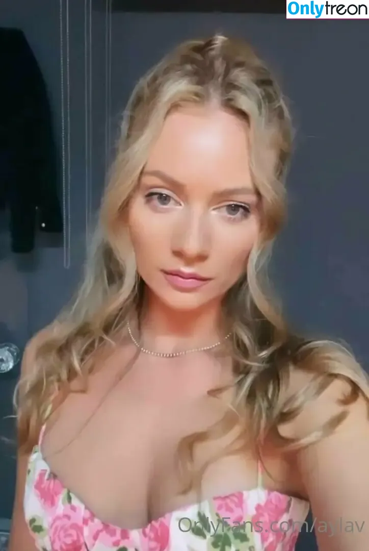 aylav nude photo #0073 (TINA / ayla.rav)