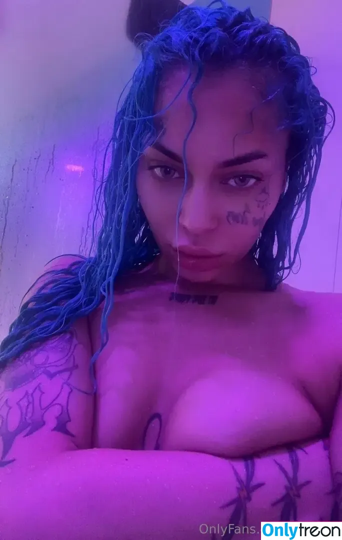 ayleksx nude photo #0081 (ayleks)