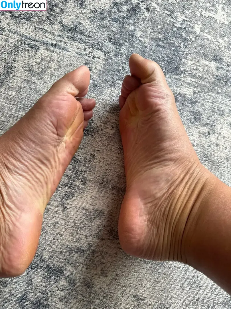 azerasfeet nude photo #0054 (azerasbigfeet)