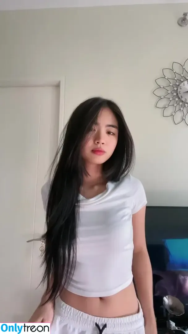 Azi Acosta nude photo #0060 (azi.acosta)