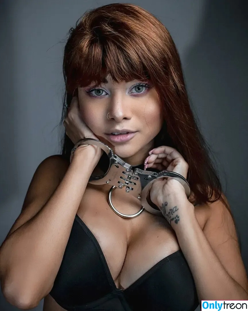 B4rbitch nude photo #0007 (B4rbiek1ll)