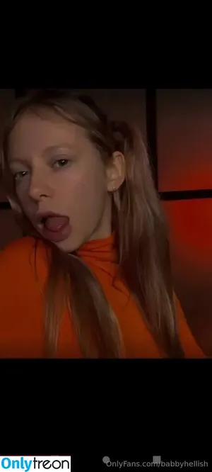 babbyhellish / babbby_kells nude photo #0078