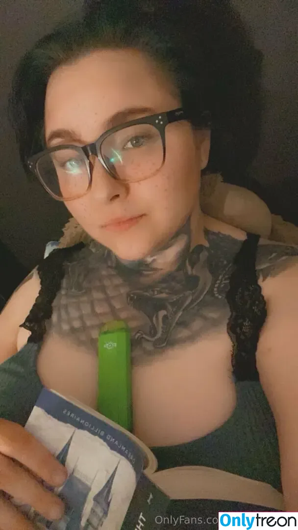 babe_ghost nude photo #0028 (babyghosts)