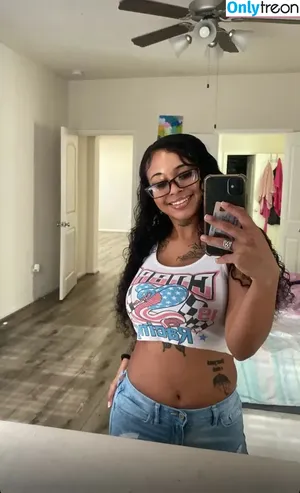 babiekmoney / prettyvae1_ nude photo #0082