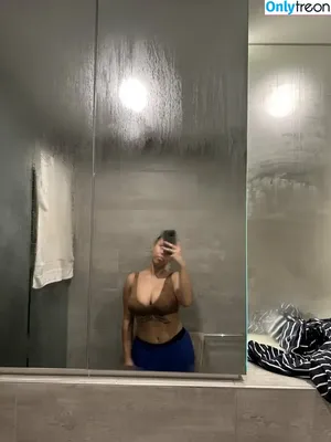babiiijas nude photo #0007