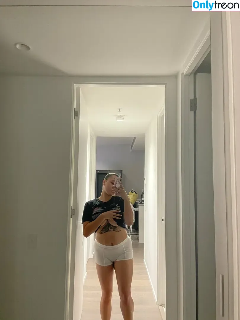 babiiijas nude photo #0031 (babiiijas)