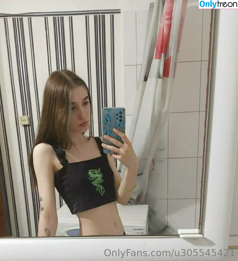 baby_and_dollyy nude photo #0003 (baby_dollyy)