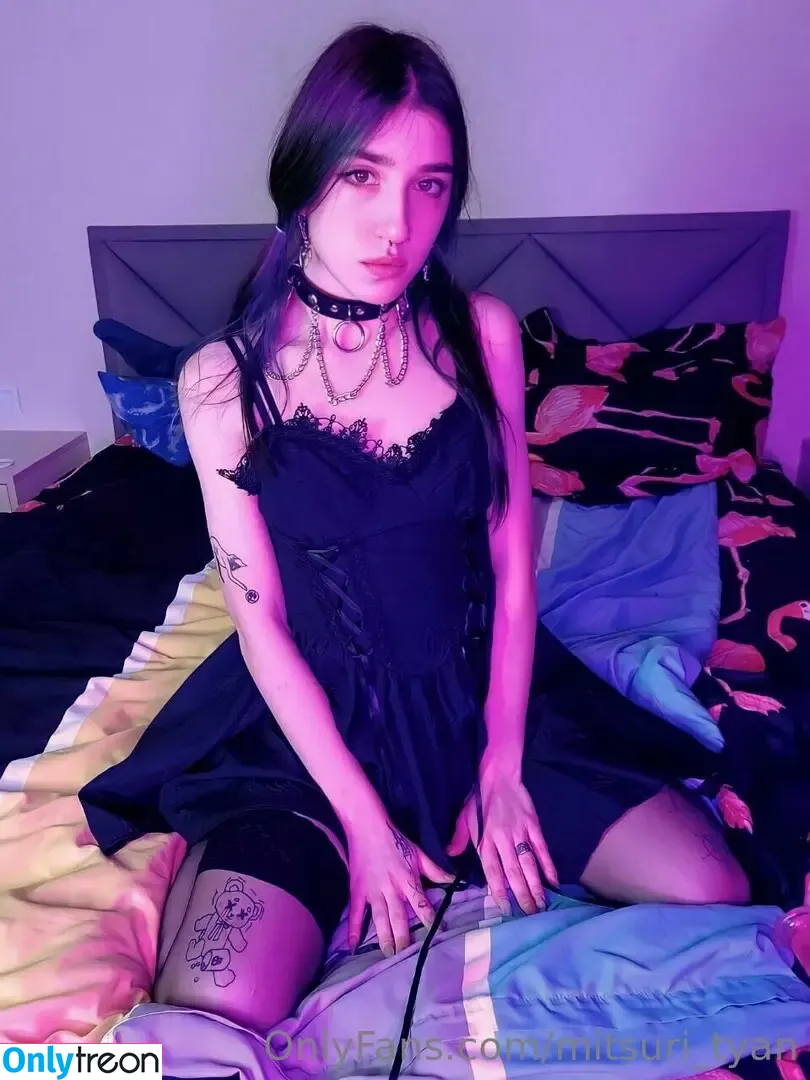 baby_and_dollyy nude photo #0035 (baby_dollyy)