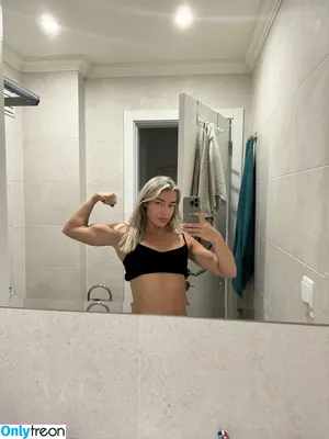 Baby-Girl-Infinity / FitnessFreya / fit.freya nude photo #0009