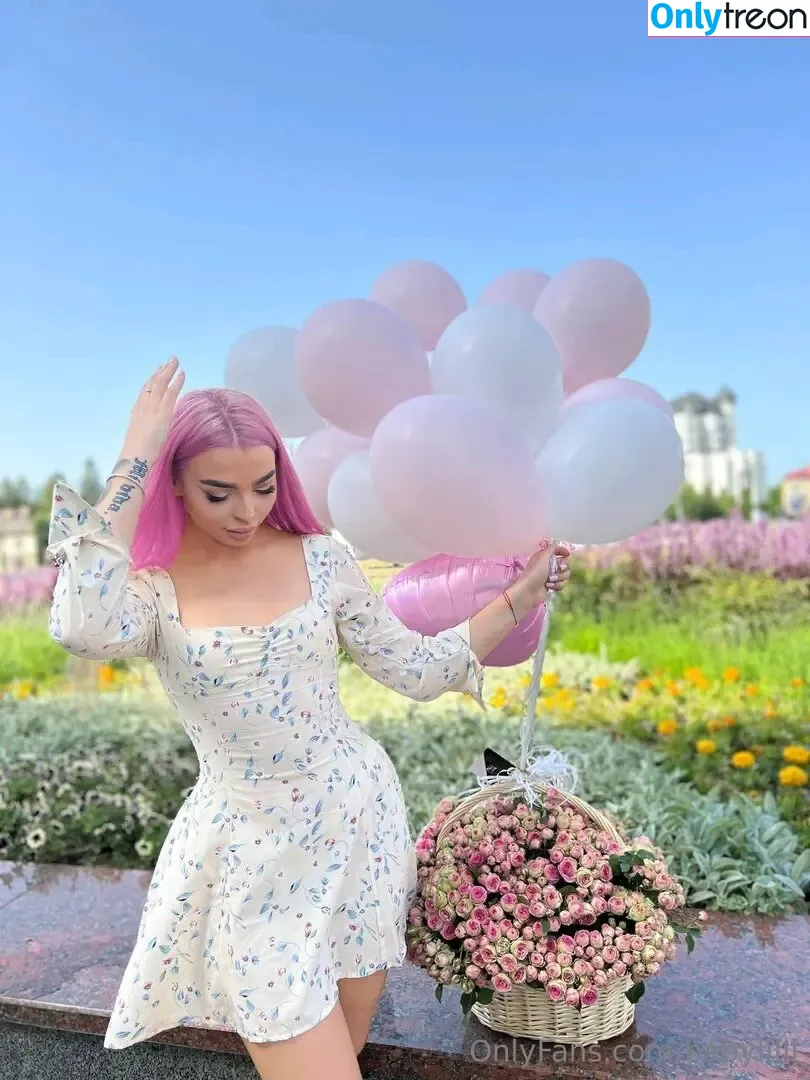 Baby Li nude photo #0019 (babylilll / pantukhova_a)